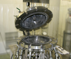 球形粉じん爆発試験装置（DEKst-30）